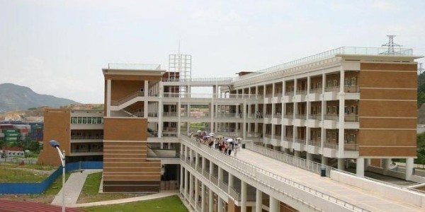 上海小學(xué)安裝空調(diào)注意事項