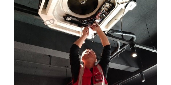 酒店空調水系統如何清洗管道？