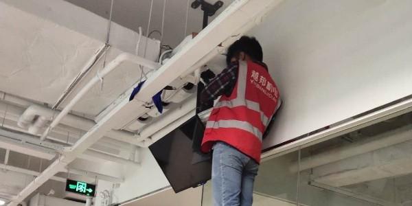 中央空調過渡季節應該怎么進行清洗保養工作？