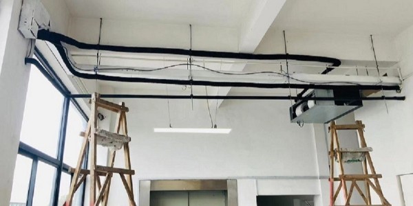 中央空調關掉后，為什么風機仍在運行一段時間？