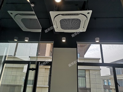 內機8